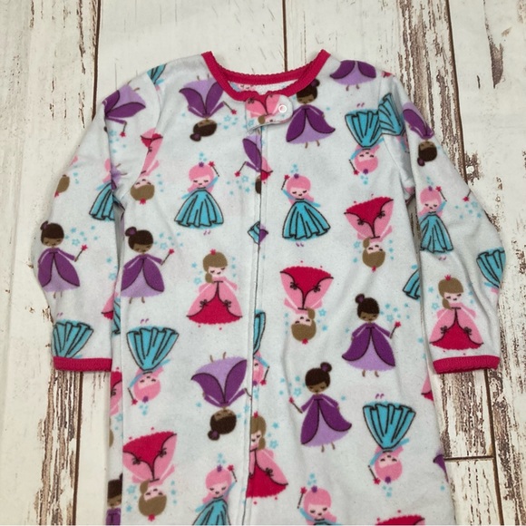 Carter’s Footies Pajamas Fleece White Princess Graphic Sz 24M - Picture 4 of 10